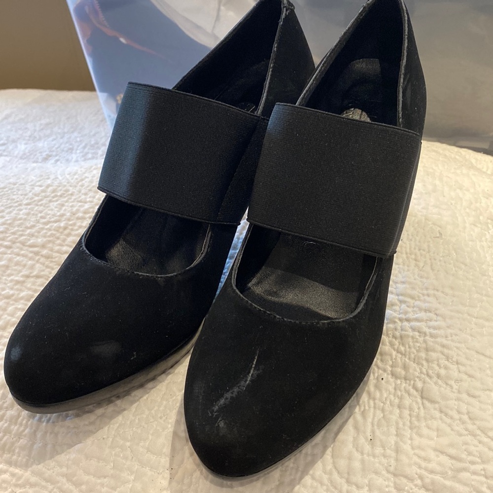 Gorgeous Ron White Rapisaedi heels!
